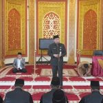 Sekda Rohul, H Abdul Haris SSos MSi memberikan arahan kepada dewan hakim