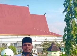 Duduk di DPRD Rohul, Rusli SAg Ucapkan Terimakasih