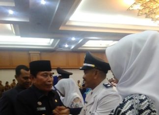 Bupati Rohul Lantik Sembilan Kepala Desa