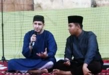Buka dan Penggalangan Dana, Masjid Fastabiqul Khoirot Kedatangan Tamu Dari Palestina Syekh Muhammad Faiz Husin Al Ghoul memberikan tausiah dalam acara buka puasa bersama di Rambah Hilir
