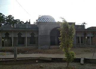 Pembangunan Masjid Nurul Fajar Desa Ulak Patian Terus Berjalan