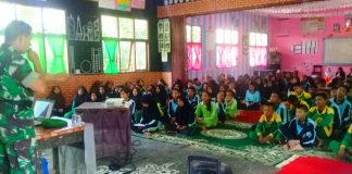 Babinsa Koramil 11 Tambusai Kunjungi SMKN 1 Tambusai Babinsa Koramil 11 Tambusai Kunjungi SMKN 1 Tambusai