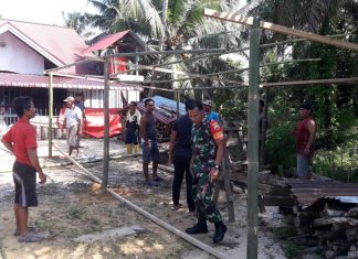 Dukung TMMD ke 105, Ini yang Dilakukan Sertu Arnizam Bersama Warga