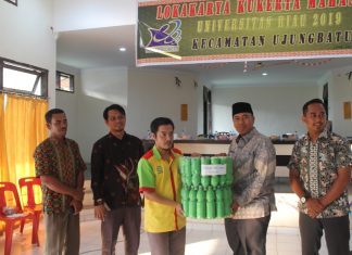 Pemanfaatan Ecobrick, Mahasiswa Kukerta UNRI Gelar Lokakarya di Ujungbatu Pemanfaatan Ecobrick, Mahasiswa Kukerta UNRI Gelar Lokakarya di Ujungbatu