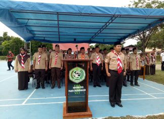 Sekda Rohul Buka Perkemahan Lima Luhak Penegak dan Pandega se Rohul di UPP Sekda Rohul, H Abdul Haris pada saat menjadi Pembina Upacara Pembukaan Perkemahan Lima Luhak Penegak dan Pandega se Rohul tahun 2019 di UPP