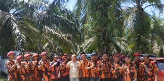 Ancam Bentuk MPC PP Tandingan, 10 PAC PP Rohul Tolak Hasil Muscablub Ketua MPC PP Tandingan foto bersama 10 PAC PP Rohul