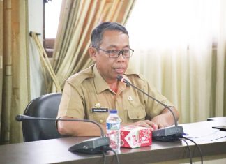 Segera Dilantik, Gubri Sudah Teken SK Ketua dan Wakil Ketua DPRD Rohul Defenitif Sekretaris Dewan (Sekwan) Rohul, Drs Budhia Kasino