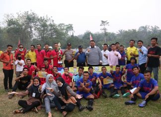 Ketua DPRD Rohul Tutup Tournamen Mini Soccer Himarohu Komisariat UPP