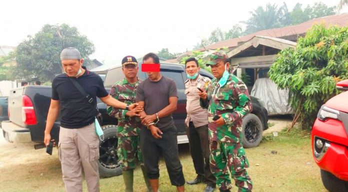 TNI POLRI Amankan Terduga Pelaku Pembakaran Lahan di Bonai Darusalam