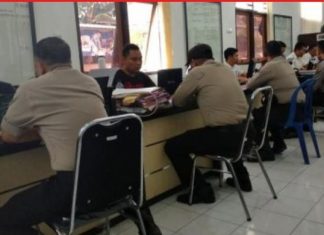 Tewasnya Zainal Abidin, Sembilan Polisi Resmi Ditahan