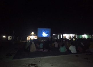 Pemuda Desa Rambah Hilir Nobar Film G30SPKI