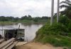 Mengerikan, 2 Tiang Listrik di Rohul Ancam Keselamatan Warga Pekantebih Kondisi pondasi tiang listrik milik PLN di Dusun III Kecamatan Kepenuhan Hulu terjadi abrasi.