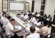 Penjaminan Mutu APIP, Pemkab Rohul dan Rohil Lakukan Telaah Sejawat Inspektur Rohul H Helfiskar membuka pertemuan kegiatan telaah sejawat Inspektorat Rohul bersama Inspekltorat Rohil.