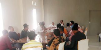 H Gustian Riau Resmikan Rumah Silaturrahmi di Pasirpengaraian Balon Bupati Rohul, H Gustian Riau sedang silaturrahmi bersama para pendukung di pasirpengaraian