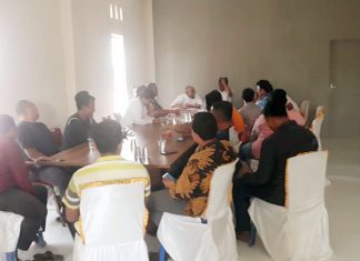 H Gustian Riau Resmikan Rumah Silaturrahmi di Pasirpengaraian Balon Bupati Rohul, H Gustian Riau sedang silaturrahmi bersama para pendukung di pasirpengaraian