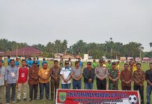 Bupati Rohul Buka Turnamen Bola Kaki