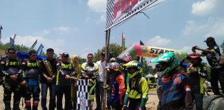 Jelajah Rimba Rohul Arungi Danau Sipogas
