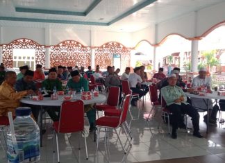 Pemkab Rohul Suport Penuh Biaya Kegiatan HSN Tingkat Provinsi Riau Rapat persiapan HSN tingkat Provinsi Riau ke IV di Pendopo Rumah Dinas Bupati Rohul.