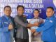 Ambil Formulir Penjaringan, Hafith Syukri Kembali Siap Maju Bersama Demokrat Sekretaris DPC PKB Kabupaten Rokan Hulu, Gading Marwardi ST foto bersama dengan Ketua Penjaringan Bakal Calon Bupati dan Wakil Bupati Rohul, Hamdan SE didampingi Yusri Nasution dan Mukmin Rangkuti di Kantor Sekretariat DPC Partai Demokrat Rohul
