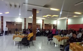 Turunkan Angka Kemiskinan di Rohul Perlu Dilakukan Pemetaan Suasana peserta diskusi publik tentang 20 Tahun Kabupaten Rokan Hulu, Masihkah Kita Miskin?