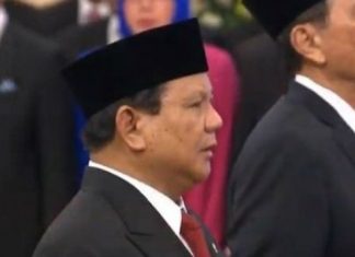 Sholat Jumat di Kemenhan, Prabowo Disoraki Jemaah ‘Pak Presiden’