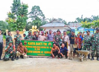 Menyambut HJK, TNI-Polri Gotong Royong Bersama Masyarakat