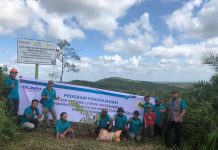 PLN UP3 Pekanbaru Bersama Warga Sungai Kuning Tandun Gelar Perawatan Pohon