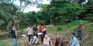 Cinta Alam, UKM Mapala Polipera UPP Gelar Menanam Pohon dan Seminar Keanekaragaman Hayati
