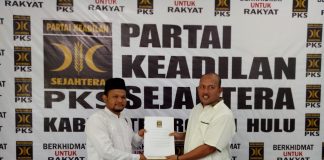 Ikut Penjaringan di PKS, Hamulian Mengaku Sudah Daftar di 4 Parpol Penyerahan Formulir penjaringan DPD PKS yang di terima Balon Bupati Rohul, Ir Hamulian