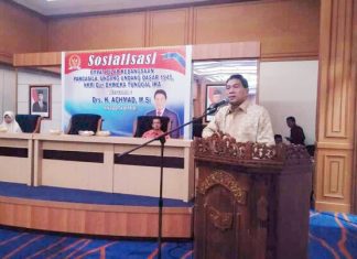 Empat Pilar Jaminan Keutuhan Bangsa dan Negara Anggota DPR RI Drs H Achmad MSi, sosialisasikan empat Pilar Kebangsaan Pancasila, Undang-Undang Dasar 1945, NKRI dan Bhineka Tunggal Ika kepada generasi muda di Kabupaten Rokan Hulu