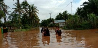 Hujan Lebat, Rumah Warga di Pawan Terendam Banjir