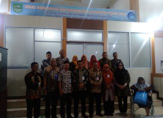 Sertijab di Diskominfo Rohul Berakhir Haru