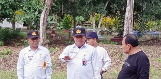 Camat Kepenuhan Dampingi Sekda Rohul Tinjau Persiapan Milad Syekh Abdul Wahab Rokan Camat Kepenuhan, Gustia Hendri SSos mendampingi Sekda Rohul, H Abdul Haris SSos meninjau persiapan acara Milad ke 208 peringatan pertama Tuan Guru, Syekh Abdul Wahab Rokan Al-Kholidi Naqsabandi di Desa Rantau Benuang Sakti, Rabu (4/12/2019)