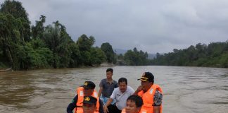 Hingga Saat Ini Bocah Hanyut di Sungai Rokan Belum Ditemukan, Sekda Rohul Turun ke Lokasi