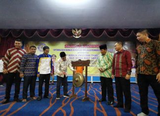 Gubernur Riau Hadiri Rakerprov dan Pelantikan DPD BMRB Rohul