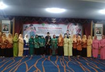 Peringati Hari Ibu, Dinas Sosial Kabupaten Rokan Hulu Menggelar Seminar Sehari di Hall Islamic Centre