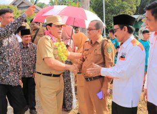 Hadiri Kegiatan Mptb Desa Tapung Jaya, Bupati Rohul Puji BUMDES Bunga Sari.