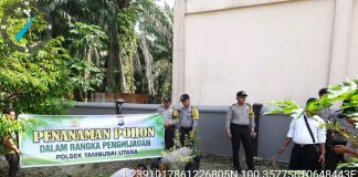 Peduli penghijauan, Kapolsek Tambusai Utara Bersama-Sama Tanam Pohon