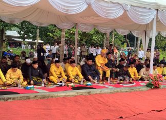 Wakil Gubernur Riau dan Bupati Rohul Hadiri Peresmian Rumah Adat Mandailing