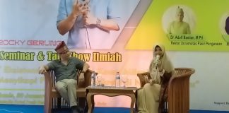 Mendatangkan Rocky Gerung, Peserta Seminar Talk Show Oleh UPP Diikuti Dari Luar Kabupaten