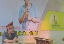 Pesan singkat ROCKY GERUNG ke Bupati ROKAN HULU