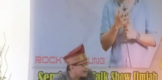Seminar dan Talk Shaw Ilmiah, Rocky Gerung : Pentingnya Mengaktifkan Akal Sehat
