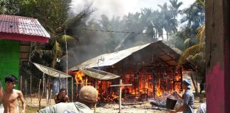 Ditinggal Pemiliknya, Satu Unit Rumah di Kepenuhan Timur Hangus Terbakar