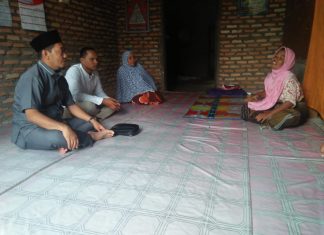 Anggota DPRD Riau,Adam Syafaat Kunjungi Keluarga Irwan