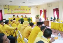 Tak Hadir Satu, 8 Balonbup 4 Balon Wabup Paparkan Visi Misi di Partai Golkar Rohul