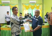 Pemkab Rohul Akan Perjuangkan Nasib Guru Honorer Usia 35 Tahun ke Atas