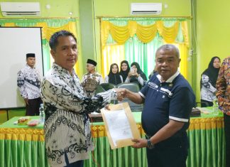 Pemkab Rohul Akan Perjuangkan Nasib Guru Honorer Usia 35 Tahun ke Atas