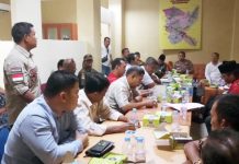 Mediasi Dengan PT Era Sawita Deadlock, Kojom Rohul Pilih Jalur Hukum Mediasi Kojom Rohul dengan PT Era Sawita yang di motori Polres Rohul
