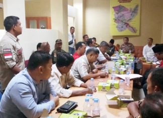 Mediasi Dengan PT Era Sawita Deadlock, Kojom Rohul Pilih Jalur Hukum Mediasi Kojom Rohul dengan PT Era Sawita yang di motori Polres Rohul