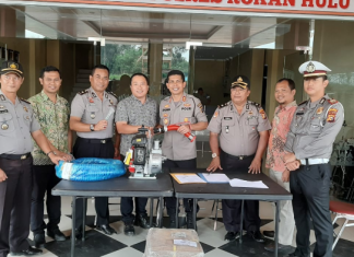 PT ISB Serahkan Pompa Air Mini Striker, Kapolres Rohul Ucapkan Terimakasih